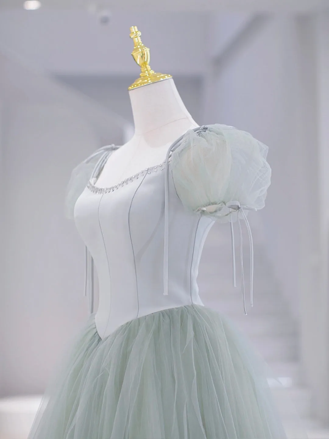 Green Tulle Floor Length Prom Dress Green Short Sleeve Evening Party Dress